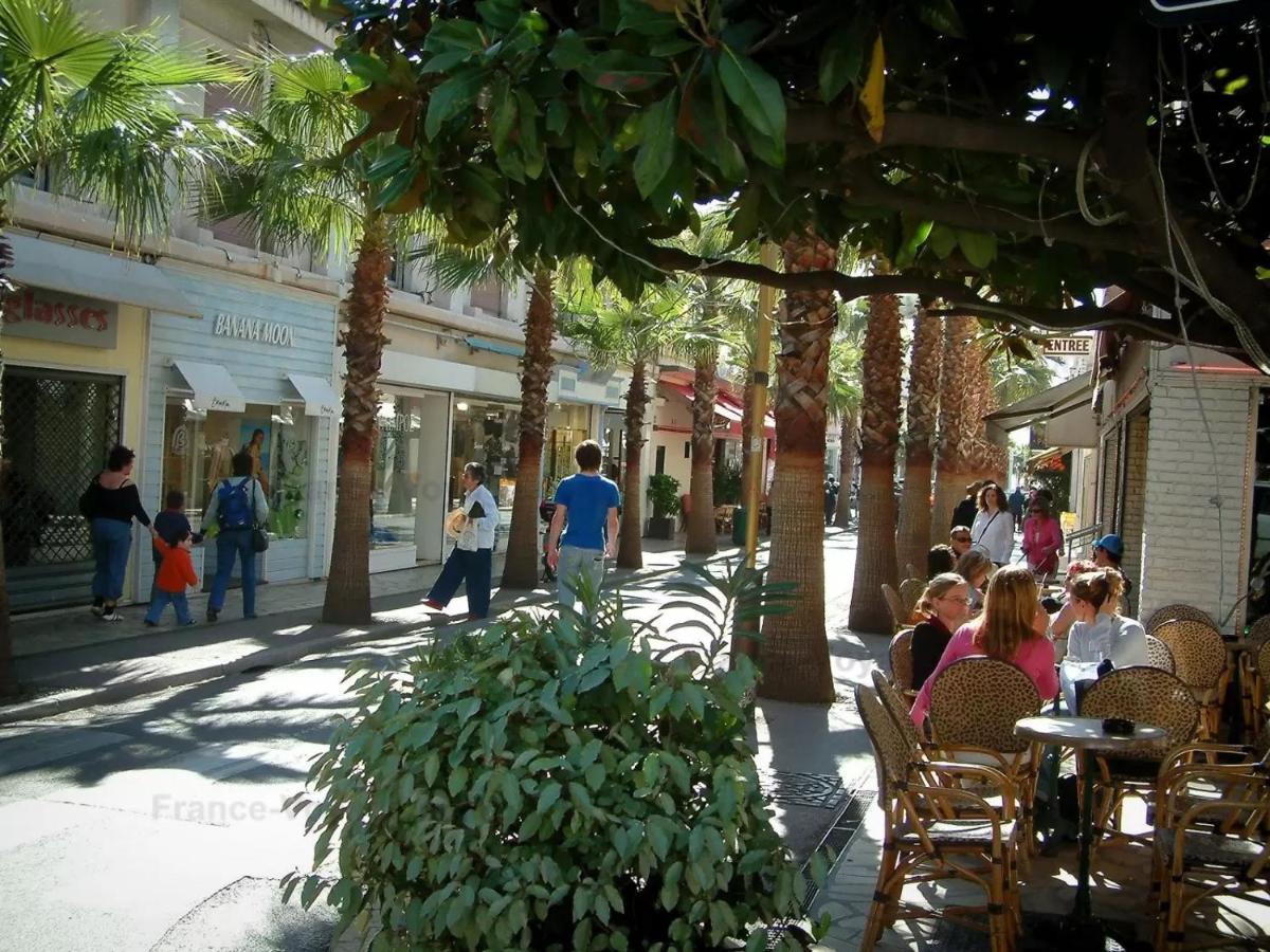 Centre De Juan Les Pins 100M Plages Easy Check-In Eksteriør billede